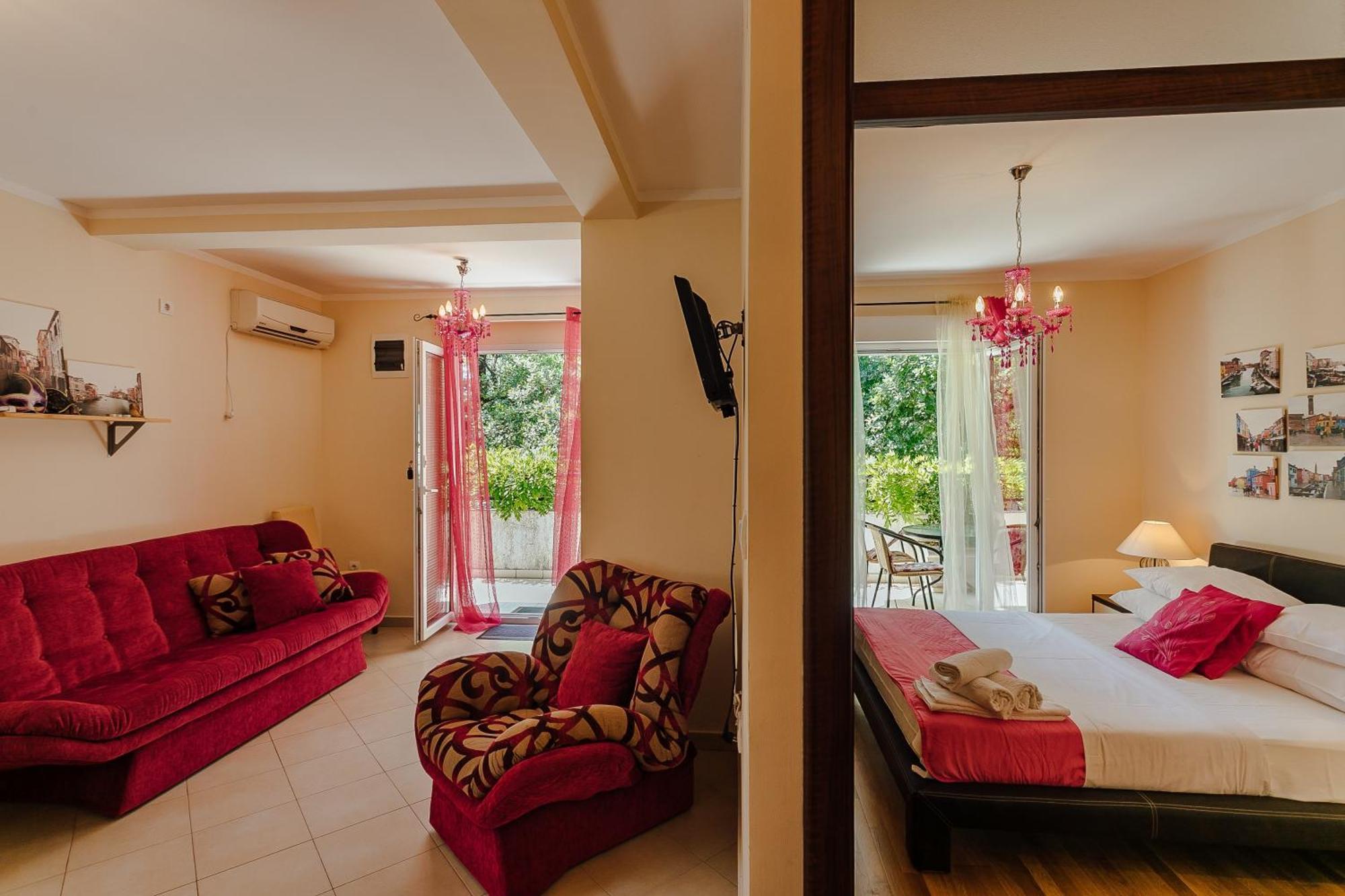 Poolside Apartments Miljan I Ranko 헤르섹 객실 사진