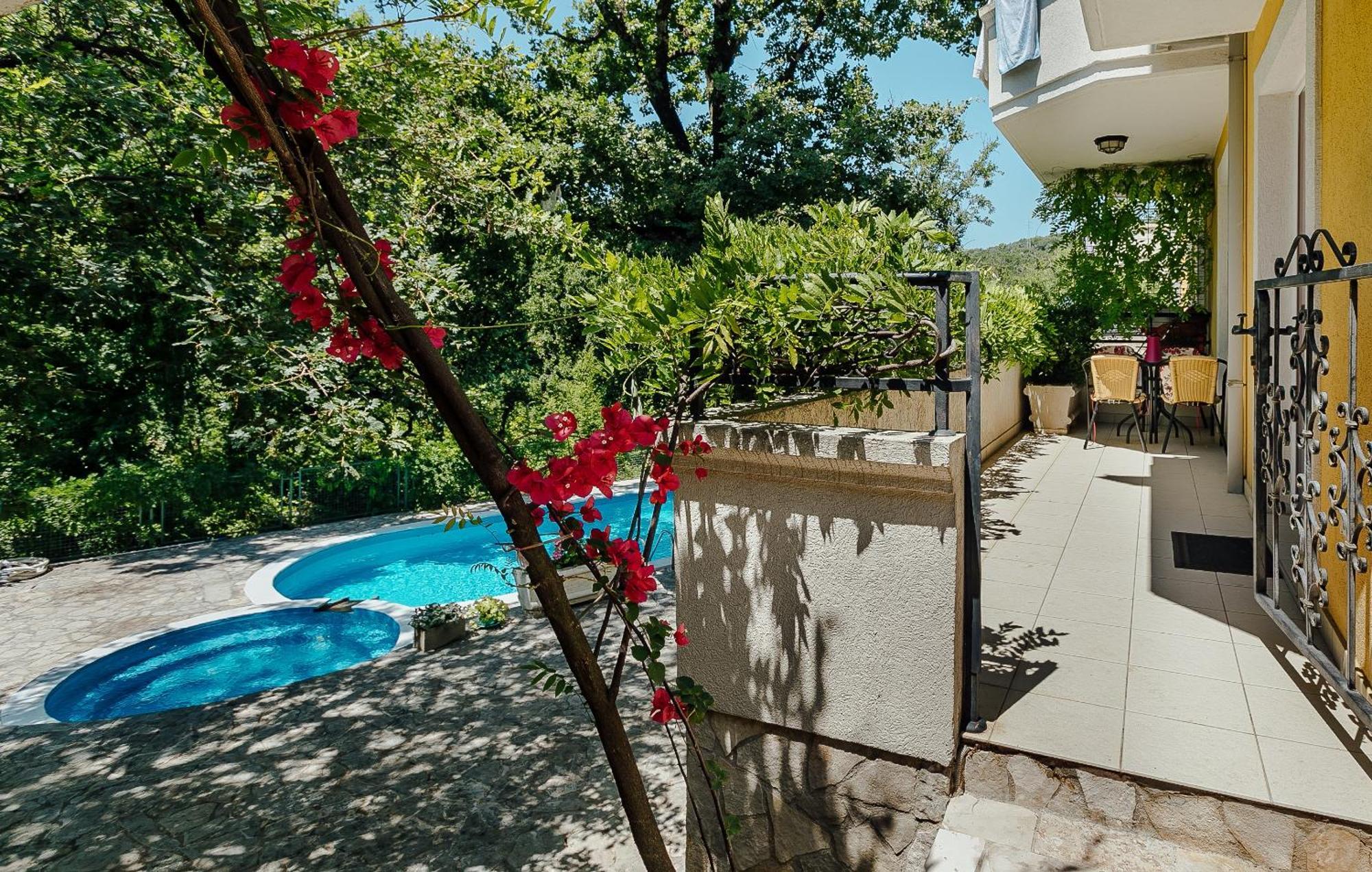 Poolside Apartments Miljan I Ranko 헤르섹 객실 사진